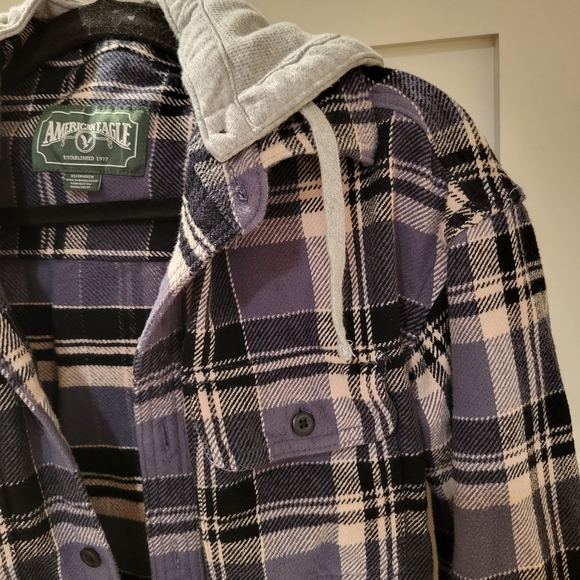 American Eagle Plaid Flannel Shirt - Picture 6 of 13